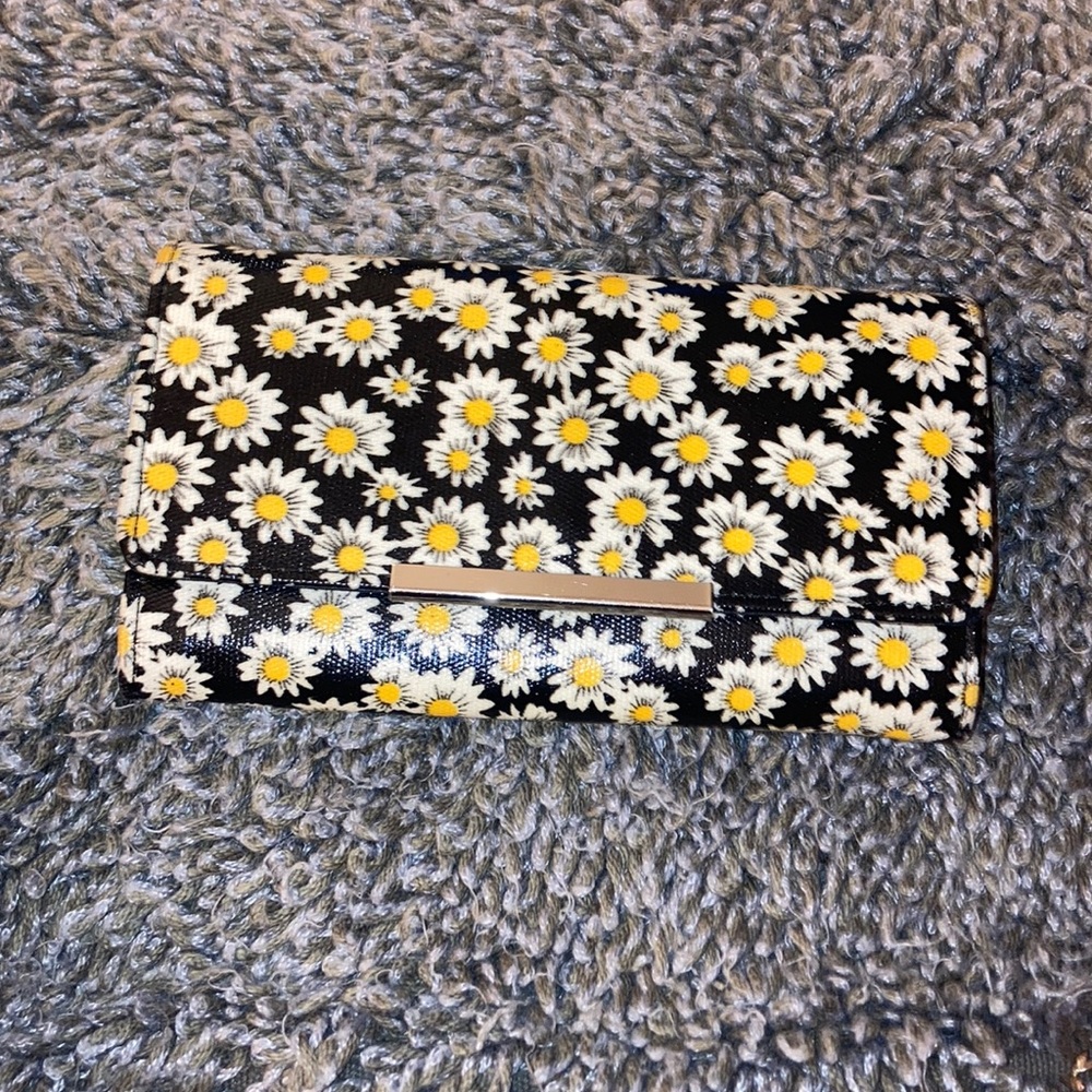 Sunflower leather wallet